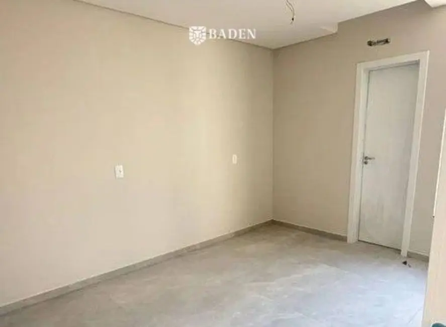 Foto 8 de Apartamento com 2 quartos à venda, 57m2 em Municípios, Balneario Camboriu - SC