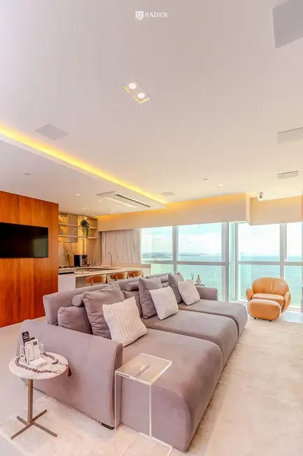 Apartamento com 4 quartos à venda, 217m2 em Balneario Camboriu - SC - imagem 2 Foto 2 de Apartamento com 4 quartos à venda, 217m2 em Balneario Camboriu - SC