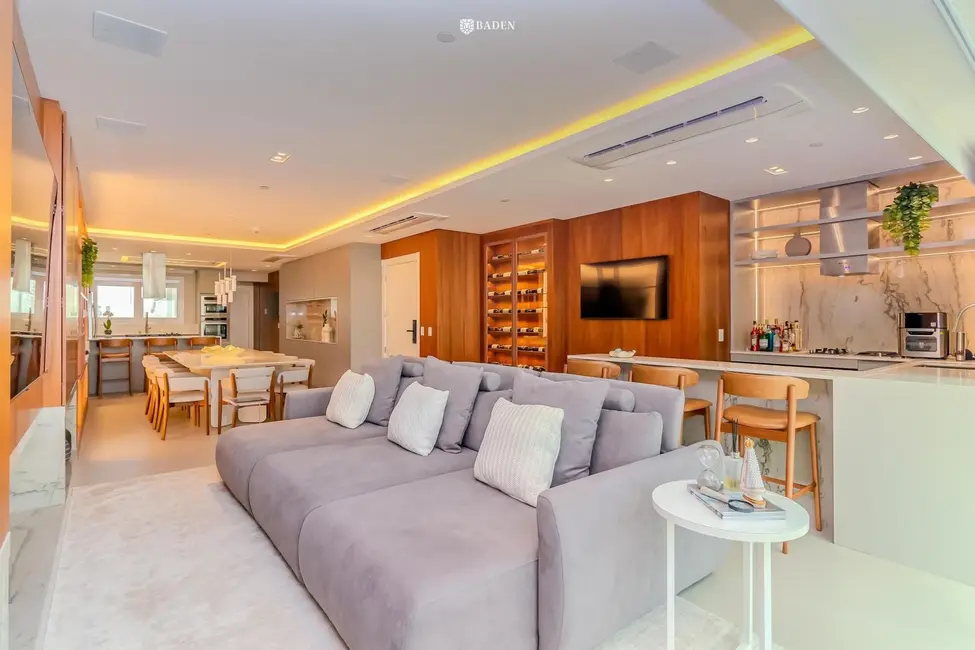 Apartamento com 4 quartos à venda, 217m2 em Balneario Camboriu - SC - imagem 5 Foto 5 de Apartamento com 4 quartos à venda, 217m2 em Balneario Camboriu - SC