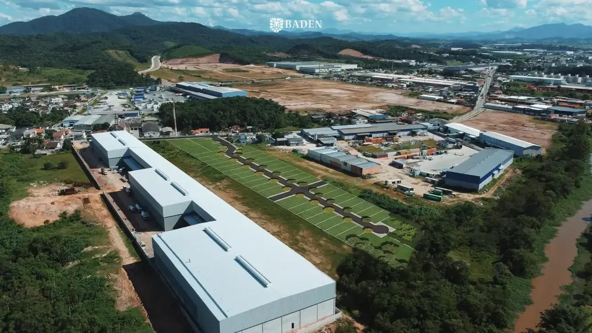 Foto 1 de Terreno / Lote à venda, 300m2 em Itaipava, Itajai - SC