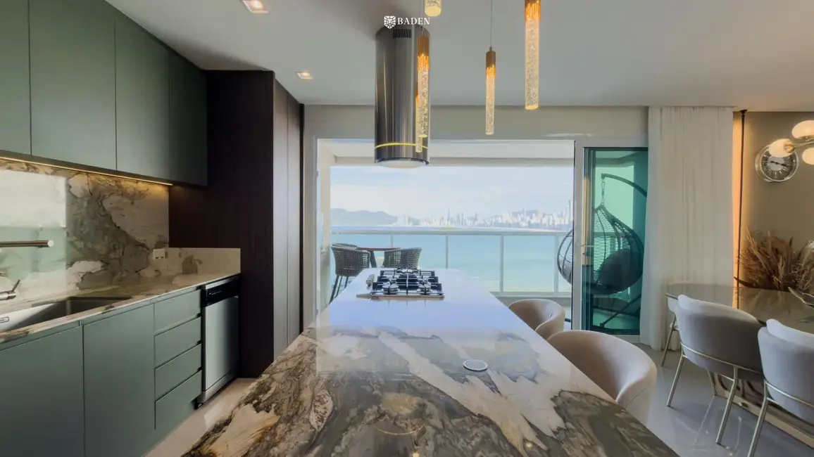 Apartamento com 4 quartos à venda, 160m2 em Pioneiros, Balneario Camboriu - SC - imagem 3 Foto 3 de Apartamento com 4 quartos à venda, 160m2 em Pioneiros, Balneario Camboriu - SC