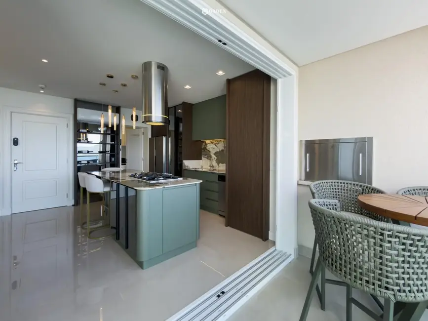 Apartamento com 4 quartos à venda, 160m2 em Pioneiros, Balneario Camboriu - SC - imagem 9 Foto 9 de Apartamento com 4 quartos à venda, 160m2 em Pioneiros, Balneario Camboriu - SC