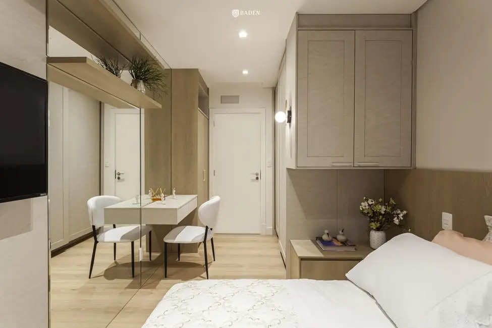 Foto 4 de Apartamento com 2 quartos à venda, 73m2 em Balneario Camboriu - SC