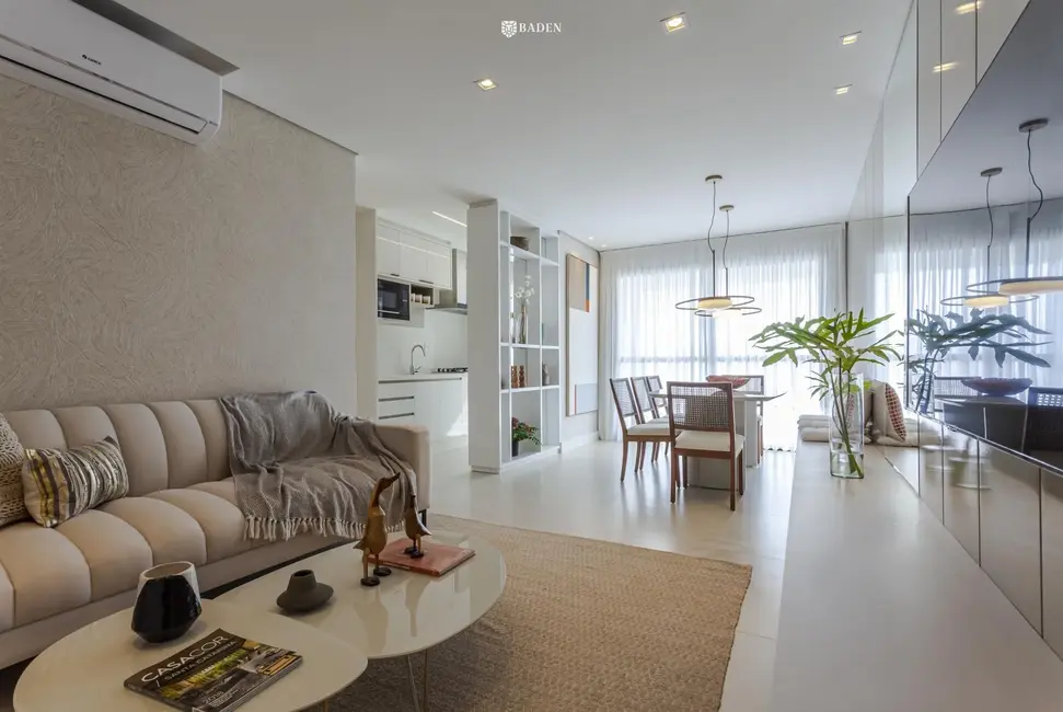 Foto 1 de Apartamento com 2 quartos à venda, 73m2 em Balneario Camboriu - SC