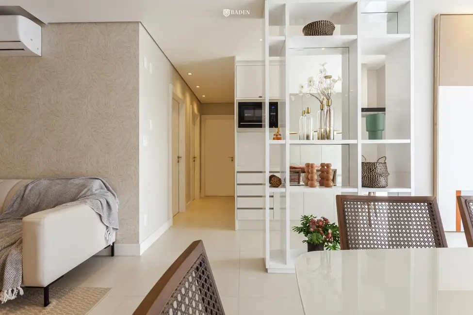 Foto 7 de Apartamento com 2 quartos à venda, 73m2 em Balneario Camboriu - SC