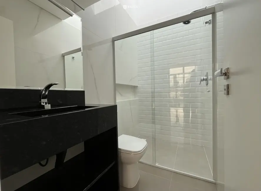 Foto 6 de Sobrado com 3 quartos para alugar, 146m2 em Centro, Balneario Camboriu - SC