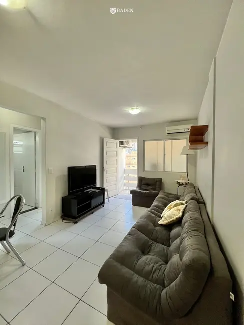 Apartamento com 3 quartos à venda, 70m2 em Centro, Balneario Camboriu - SC - imagem 7 Foto 7 de Apartamento com 3 quartos à venda, 70m2 em Centro, Balneario Camboriu - SC