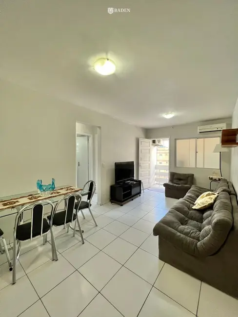 Apartamento com 3 quartos à venda, 70m2 em Centro, Balneario Camboriu - SC - imagem 5 Foto 5 de Apartamento com 3 quartos à venda, 70m2 em Centro, Balneario Camboriu - SC