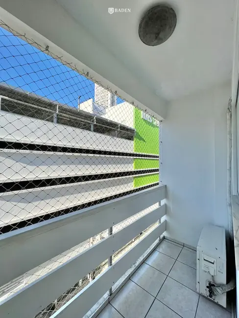 Apartamento com 3 quartos à venda, 70m2 em Centro, Balneario Camboriu - SC - imagem 2 Foto 2 de Apartamento com 3 quartos à venda, 70m2 em Centro, Balneario Camboriu - SC
