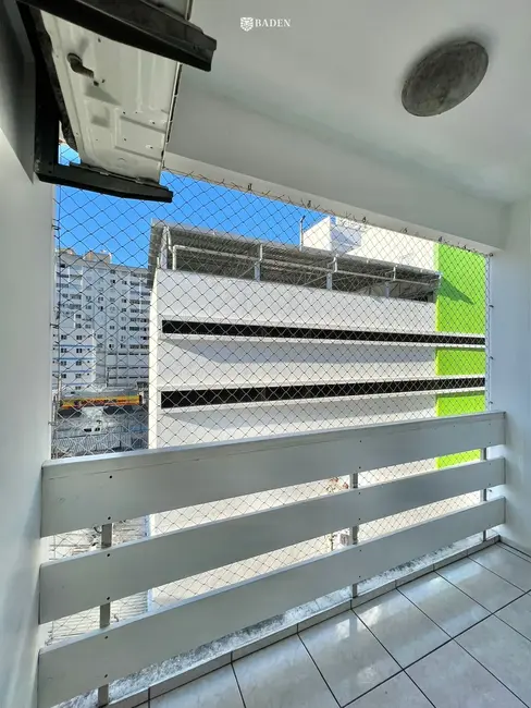 Apartamento com 3 quartos à venda, 70m2 em Centro, Balneario Camboriu - SC - imagem 3 Foto 3 de Apartamento com 3 quartos à venda, 70m2 em Centro, Balneario Camboriu - SC