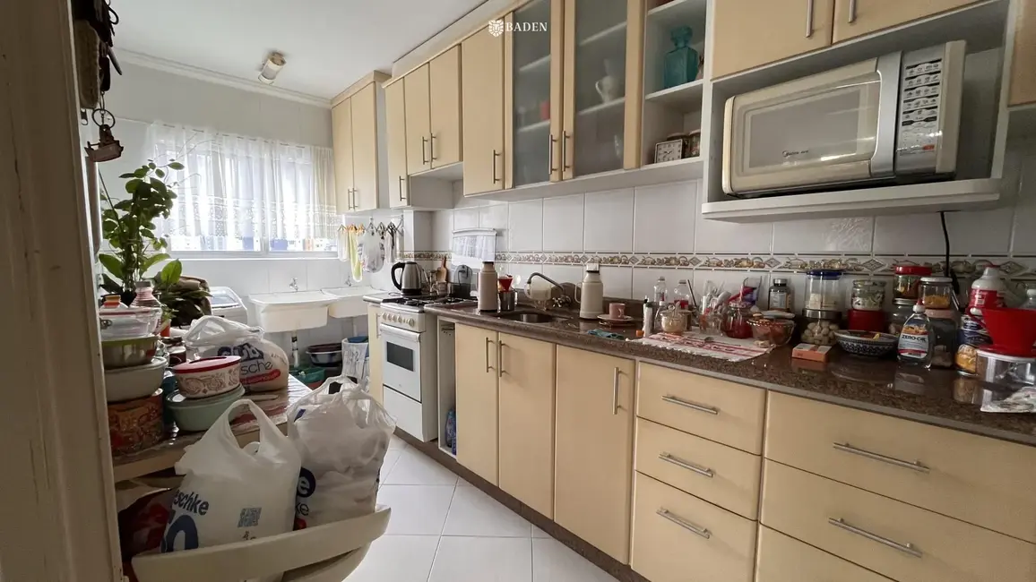 Apartamento com 2 quartos à venda, 74m2 em Centro, Balneario Camboriu - SC - imagem 9 Foto 9 de Apartamento com 2 quartos à venda, 74m2 em Centro, Balneario Camboriu - SC