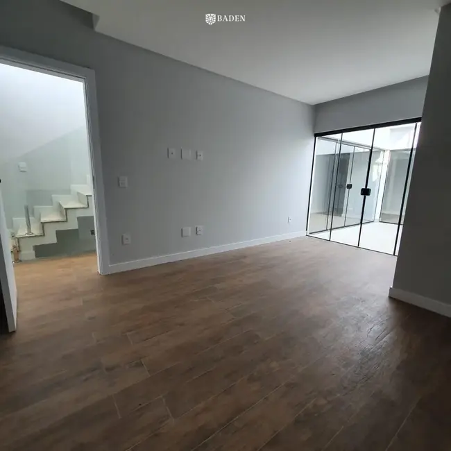 Sobrado com 4 quartos à venda, 420m2 em Praia dos Amores, Balneario Camboriu - SC - imagem 5 Foto 5 de Sobrado com 4 quartos à venda, 420m2 em Praia dos Amores, Balneario Camboriu - SC