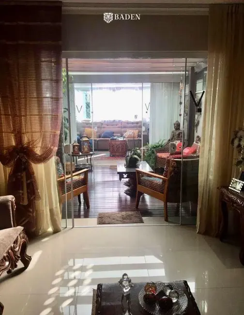 Apartamento com 3 quartos à venda, 300m2 em Centro, Balneario Camboriu - SC - imagem 9 Foto 9 de Apartamento com 3 quartos à venda, 300m2 em Centro, Balneario Camboriu - SC