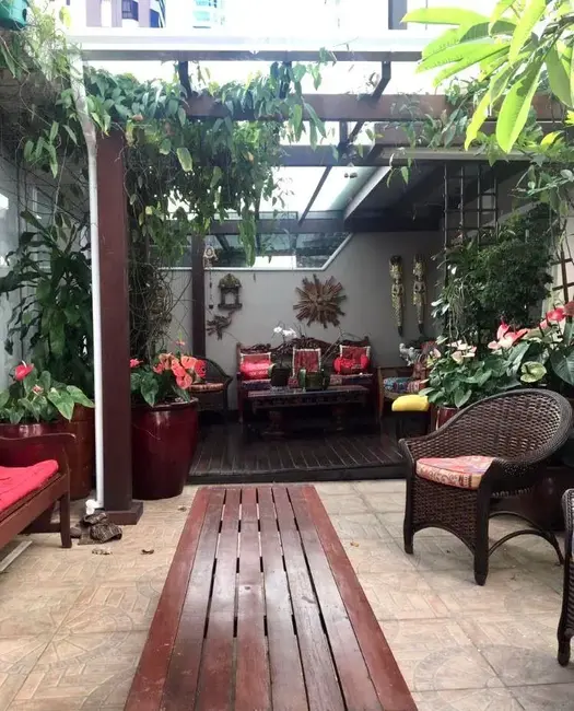 Apartamento com 3 quartos à venda, 300m2 em Centro, Balneario Camboriu - SC - imagem 6 Foto 6 de Apartamento com 3 quartos à venda, 300m2 em Centro, Balneario Camboriu - SC