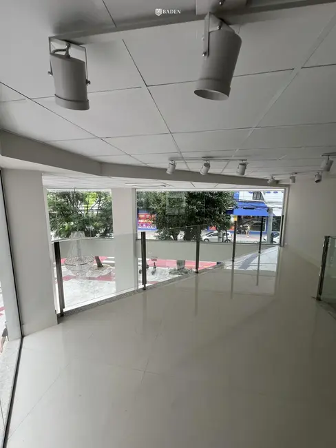Foto 6 de Sala Comercial com 1 quarto para alugar, 80m2 em Centro, Balneario Camboriu - SC