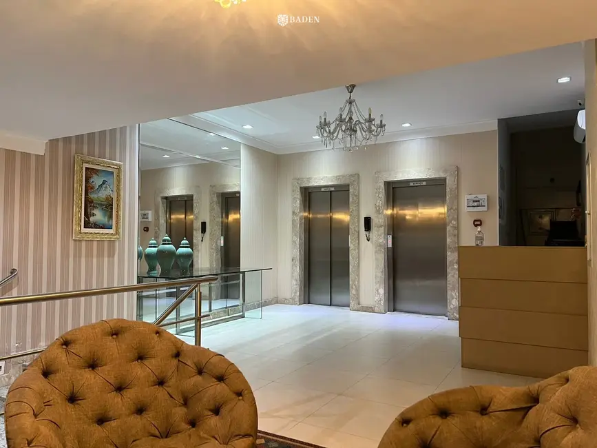 Foto 2 de Apartamento com 2 quartos à venda, 92m2 em Centro, Balneario Camboriu - SC
