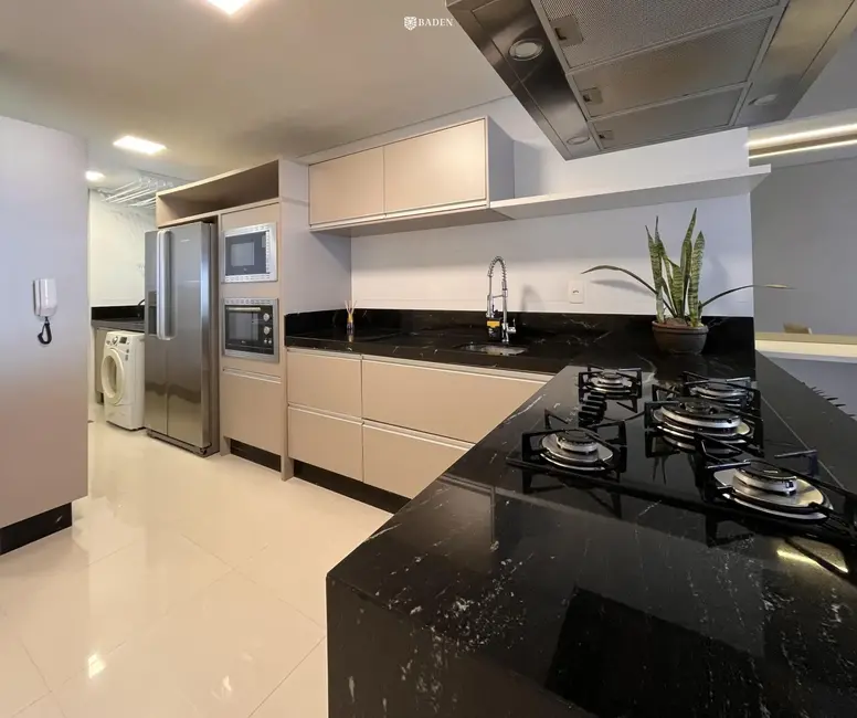 Apartamento com 3 quartos para alugar, 108m2 em Itajai - SC - imagem 4 Foto 4 de Apartamento com 3 quartos para alugar, 108m2 em Itajai - SC