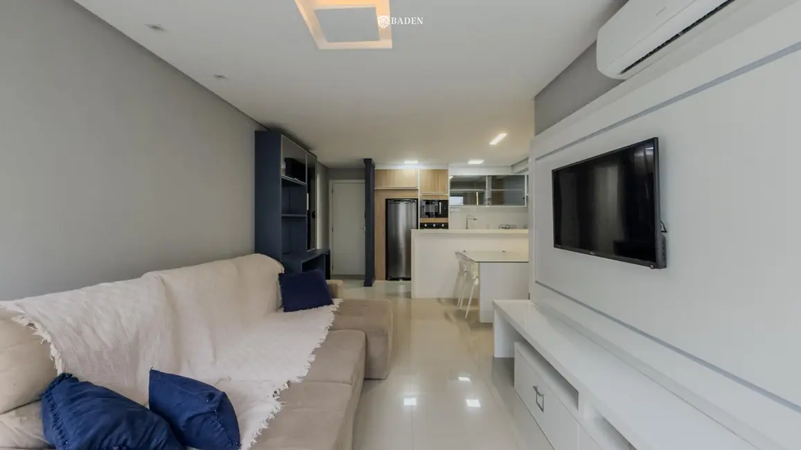 Apartamento com 2 quartos para alugar, 104m2 em Praia dos Amores, Balneario Camboriu - SC - imagem 7 Foto 7 de Apartamento com 2 quartos para alugar, 104m2 em Praia dos Amores, Balneario Camboriu - SC