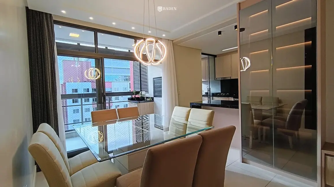 Apartamento com 2 quartos para alugar, 96m2 em Centro, Itajai - SC - imagem 1 Foto 1 de Apartamento com 2 quartos para alugar, 96m2 em Centro, Itajai - SC