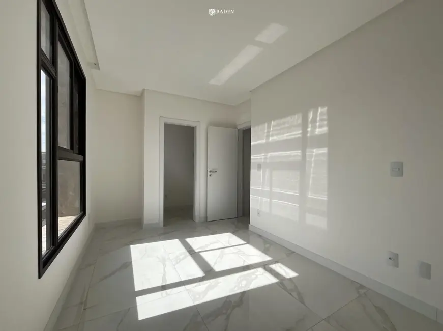 Cobertura com 2 quartos à venda, 106m2 em Praia dos Amores, Balneario Camboriu - SC - imagem 8 Foto 8 de Cobertura com 2 quartos à venda, 106m2 em Praia dos Amores, Balneario Camboriu - SC