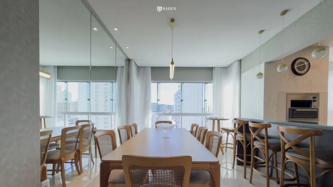 Foto 8 de Apartamento com 3 quartos à venda, 135m2 em Centro, Balneario Camboriu - SC