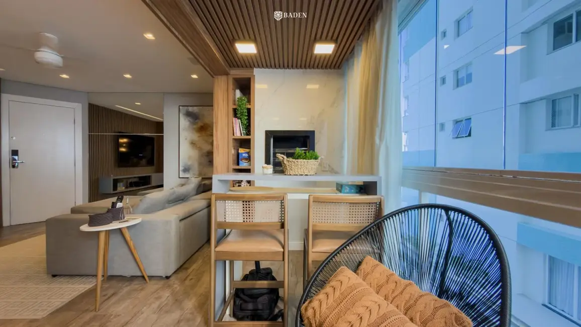 Foto 9 de Apartamento com 3 quartos à venda, 95m2 em Balneario Camboriu - SC