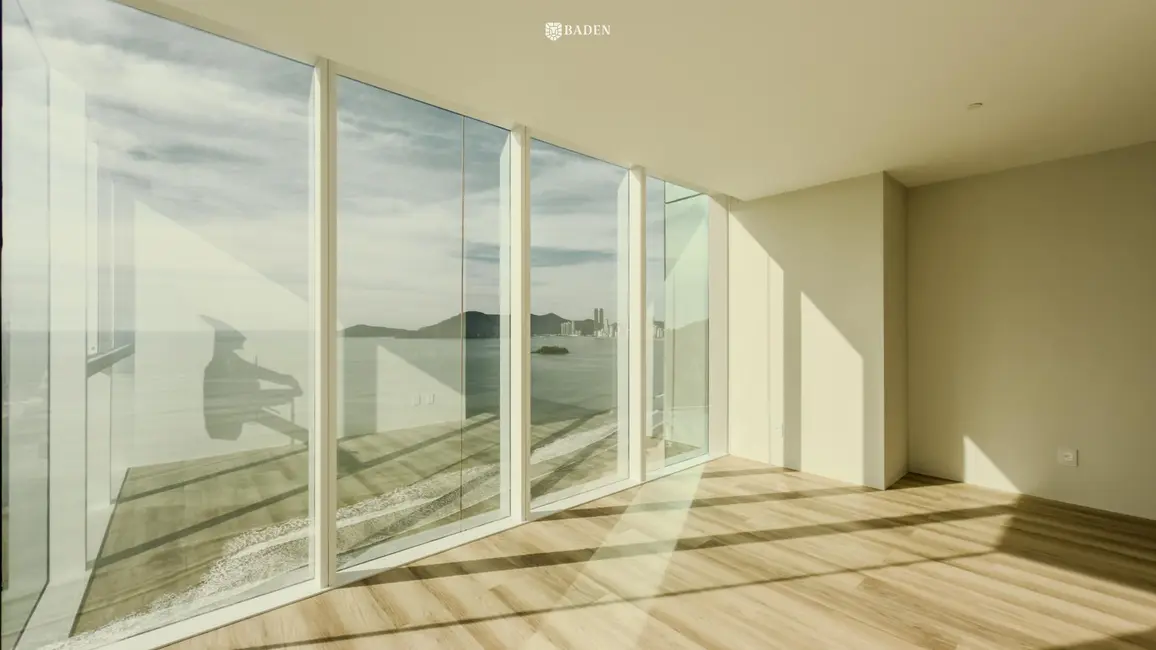 Apartamento com 4 quartos à venda, 184m2 em Balneario Camboriu - SC - imagem 2 Foto 2 de Apartamento com 4 quartos à venda, 184m2 em Balneario Camboriu - SC
