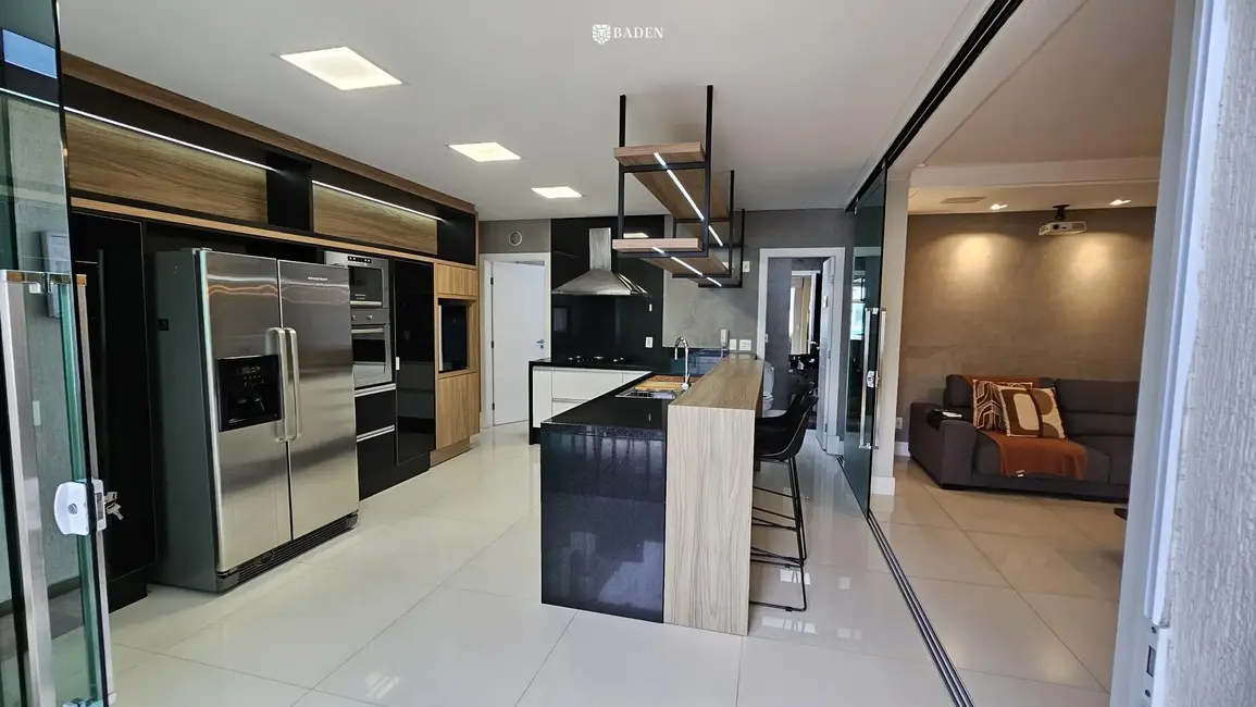 Foto 6 de Apartamento com 3 quartos à venda, 177m2 em Centro, Balneario Camboriu - SC
