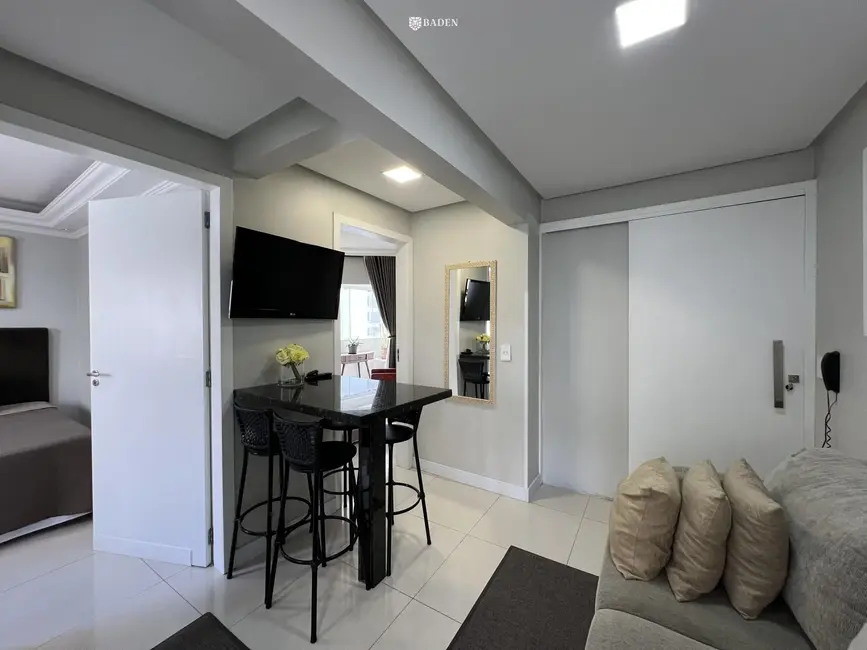 Foto 9 de Apartamento com 2 quartos para alugar, 60m2 em Pioneiros, Balneario Camboriu - SC