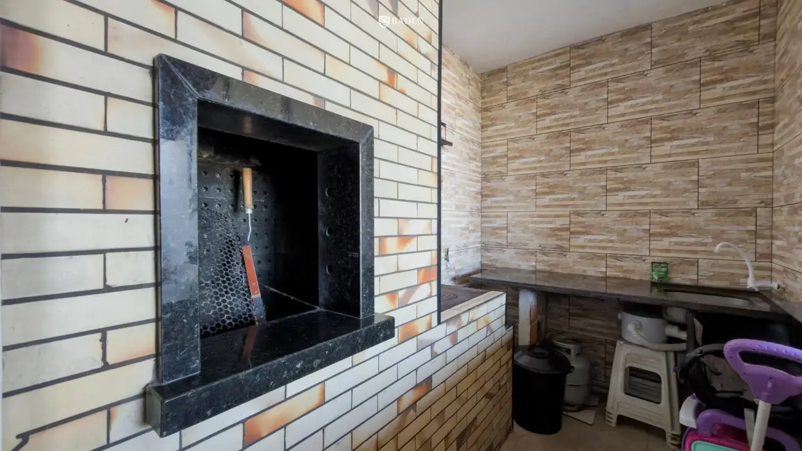 Casa com 3 quartos à venda, 133m2 em Camboriu - SC - imagem 6 Foto 6 de Casa com 3 quartos à venda, 133m2 em Camboriu - SC