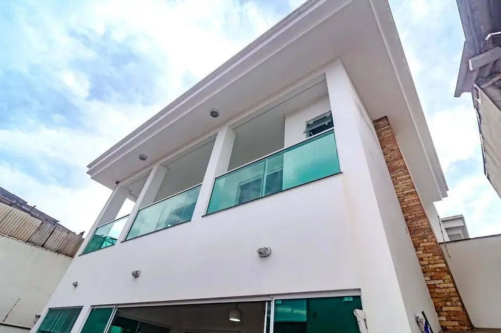 Foto 3 de Casa com 4 quartos à venda, 284m2 em Centro, Balneario Camboriu - SC