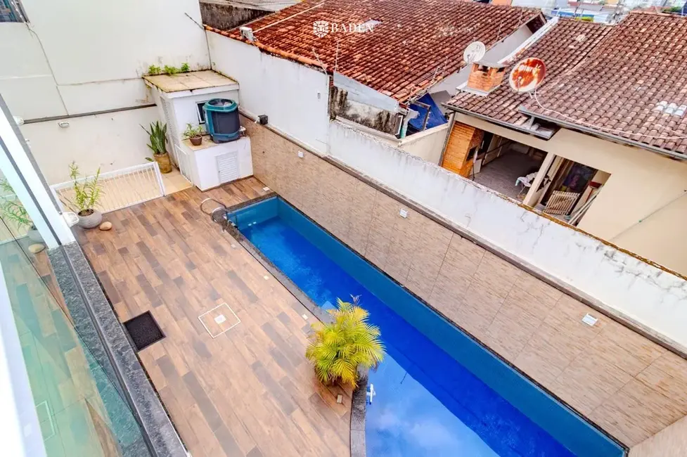 Foto 5 de Casa com 4 quartos à venda, 284m2 em Centro, Balneario Camboriu - SC