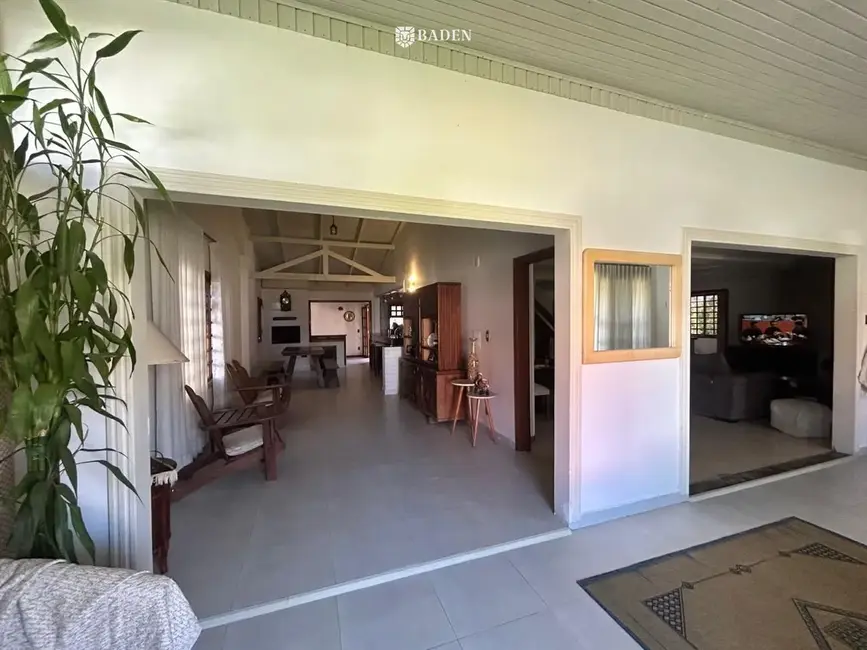 Foto 5 de Casa de Condomínio com 5 quartos à venda, 400m2 em Estados, Balneario Camboriu - SC