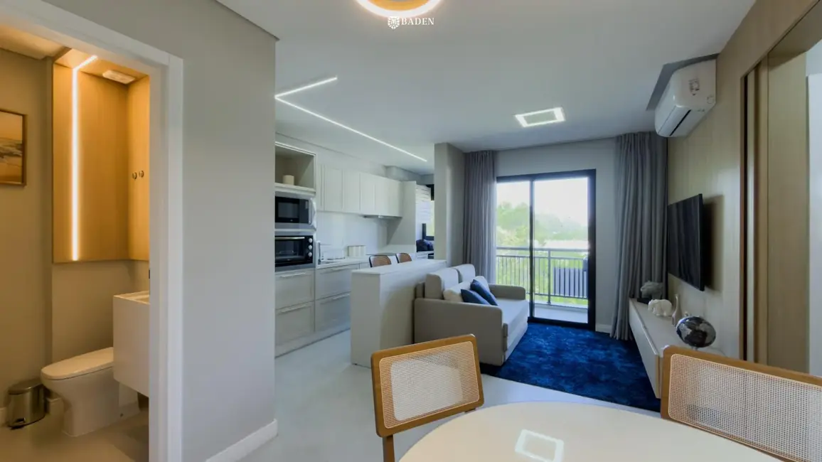 Apartamento com 2 quartos à venda, 64m2 em Praia dos Amores, Balneario Camboriu - SC - imagem 2 Foto 2 de Apartamento com 2 quartos à venda, 64m2 em Praia dos Amores, Balneario Camboriu - SC