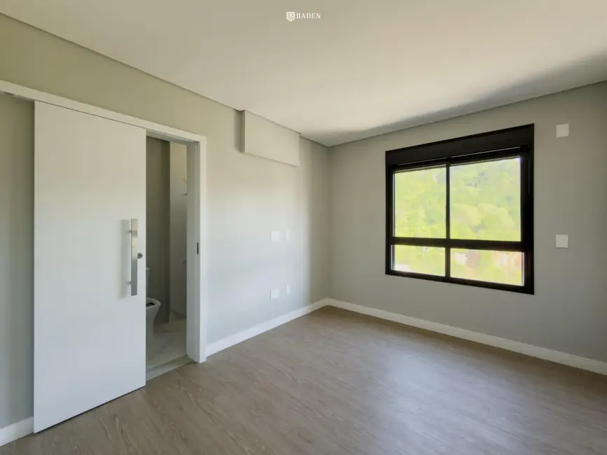 Apartamento com 2 quartos à venda, 66m2 em Praia dos Amores, Balneario Camboriu - SC - imagem 7 Foto 7 de Apartamento com 2 quartos à venda, 66m2 em Praia dos Amores, Balneario Camboriu - SC