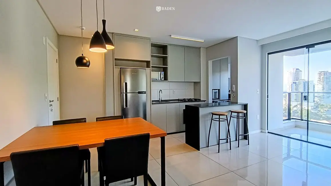 Apartamento com 2 quartos para alugar, 73m2 em Fazenda, Itajai - SC - imagem 4 Foto 4 de Apartamento com 2 quartos para alugar, 73m2 em Fazenda, Itajai - SC