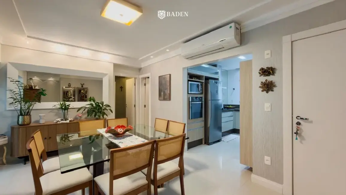 Foto 5 de Apartamento com 4 quartos à venda, 139m2 em Centro, Balneario Camboriu - SC