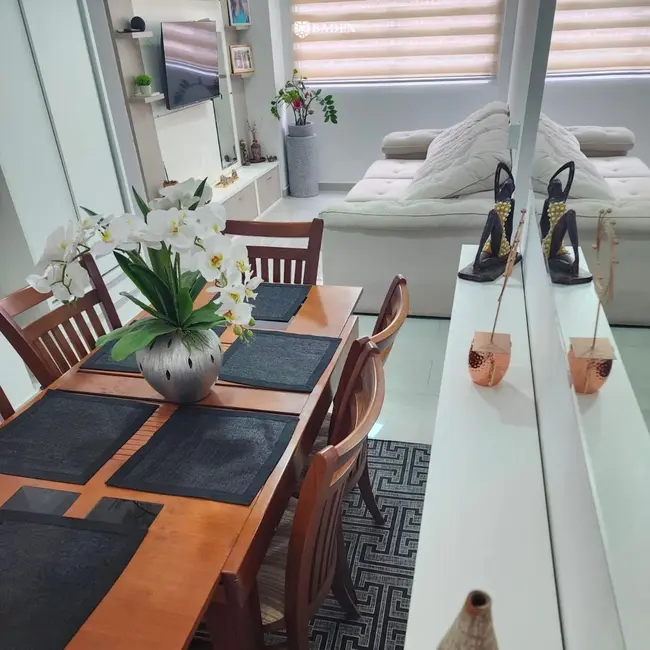 Apartamento com 3 quartos à venda, 65m2 em Centro, Balneario Camboriu - SC - imagem 7 Foto 7 de Apartamento com 3 quartos à venda, 65m2 em Centro, Balneario Camboriu - SC