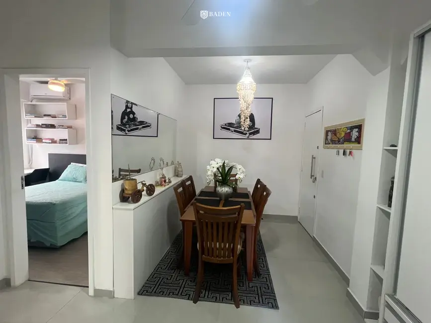 Apartamento com 3 quartos à venda, 65m2 em Centro, Balneario Camboriu - SC - imagem 5 Foto 5 de Apartamento com 3 quartos à venda, 65m2 em Centro, Balneario Camboriu - SC