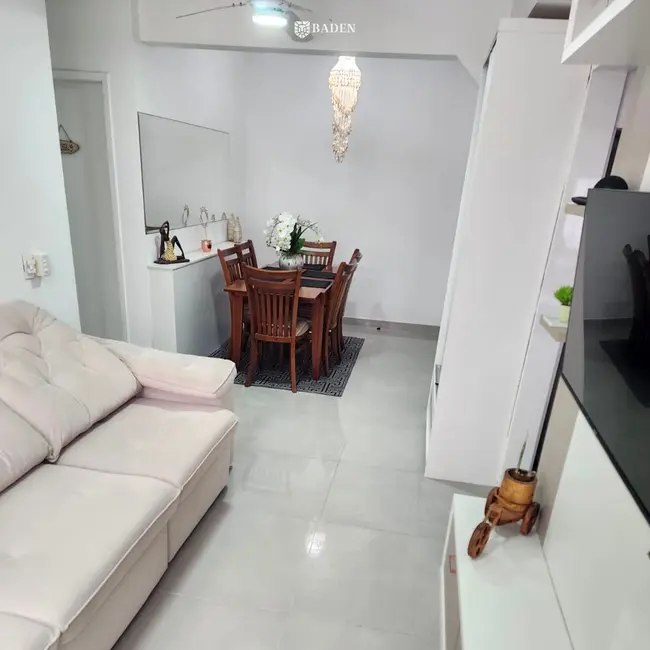 Apartamento com 3 quartos à venda, 65m2 em Centro, Balneario Camboriu - SC - imagem 8 Foto 8 de Apartamento com 3 quartos à venda, 65m2 em Centro, Balneario Camboriu - SC