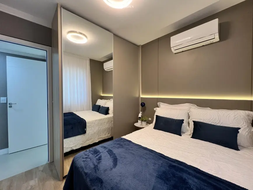 Apartamento com 3 quartos à venda, 105m2 em Centro, Balneario Camboriu - SC - imagem 8 Foto 8 de Apartamento com 3 quartos à venda, 105m2 em Centro, Balneario Camboriu - SC