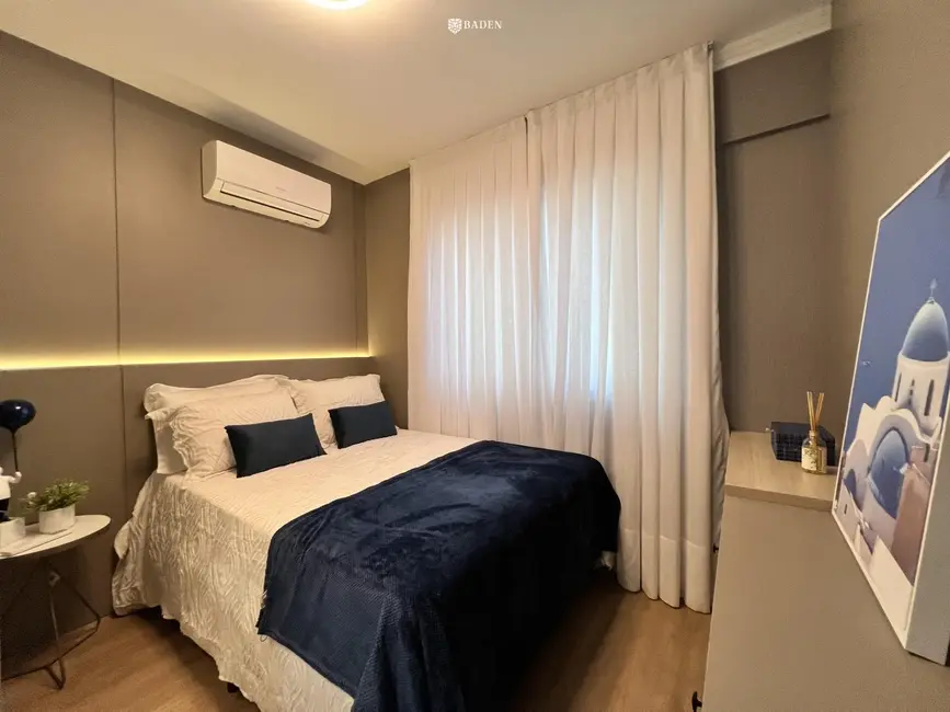 Apartamento com 3 quartos à venda, 105m2 em Centro, Balneario Camboriu - SC - imagem 7 Foto 7 de Apartamento com 3 quartos à venda, 105m2 em Centro, Balneario Camboriu - SC