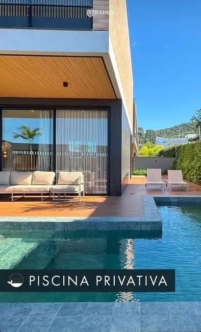 Foto 3 de Casa de Condomínio com 4 quartos à venda, 344m2 em Balneario Camboriu - SC