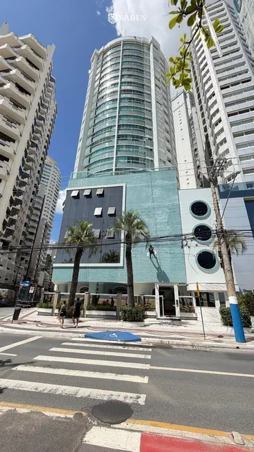 Apartamento com 3 quartos à venda, 173m2 em Centro, Balneario Camboriu - SC - imagem 1 Foto 1 de Apartamento com 3 quartos à venda, 173m2 em Centro, Balneario Camboriu - SC