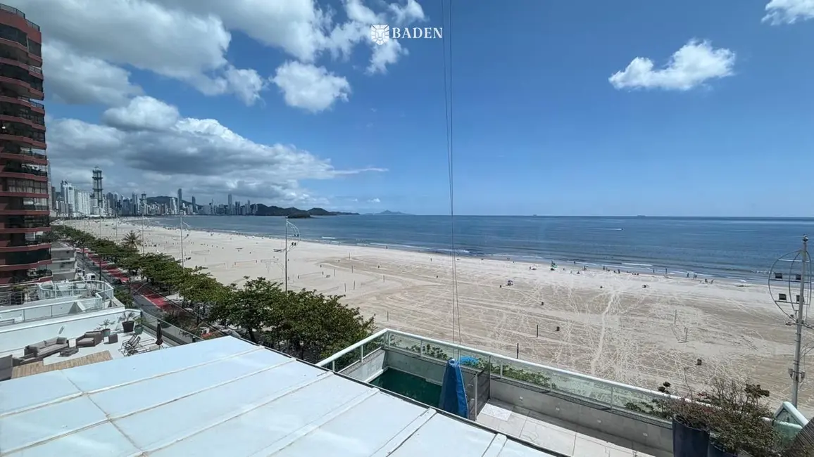 Apartamento com 3 quartos à venda, 173m2 em Centro, Balneario Camboriu - SC - imagem 5 Foto 5 de Apartamento com 3 quartos à venda, 173m2 em Centro, Balneario Camboriu - SC