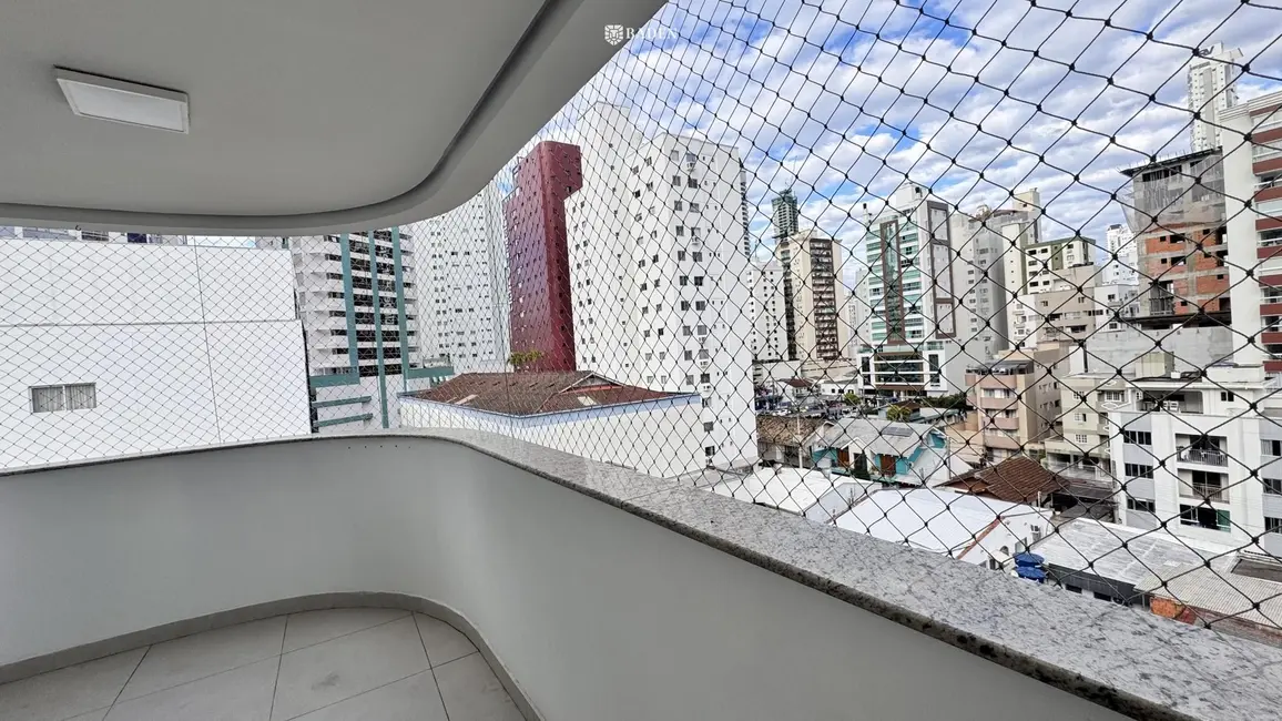 Foto 5 de Apartamento com 3 quartos à venda, 115m2 em Centro, Balneario Camboriu - SC