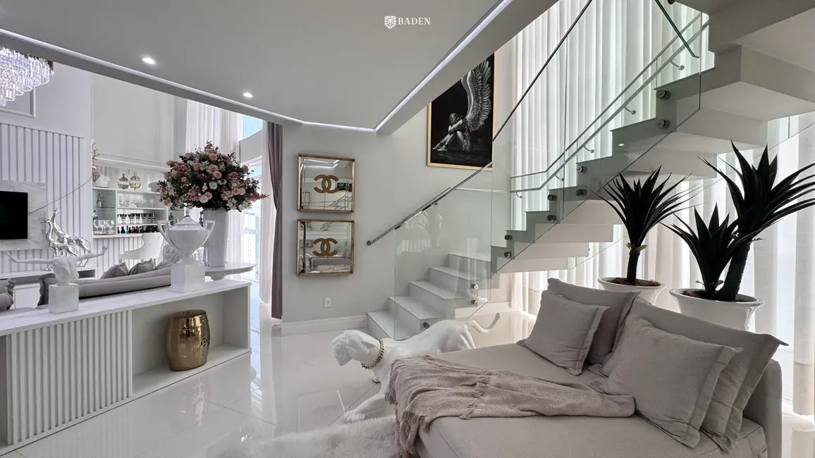 Foto 7 de Apartamento com 4 quartos à venda, 227m2 em Centro, Balneario Camboriu - SC