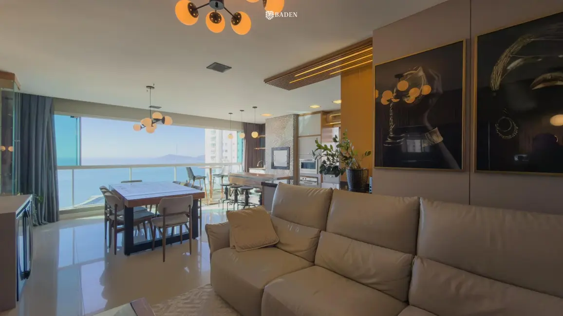 Apartamento com 4 quartos para alugar, 131m2 em Pioneiros, Balneario Camboriu - SC - imagem 3 Foto 3 de Apartamento com 4 quartos para alugar, 131m2 em Pioneiros, Balneario Camboriu - SC