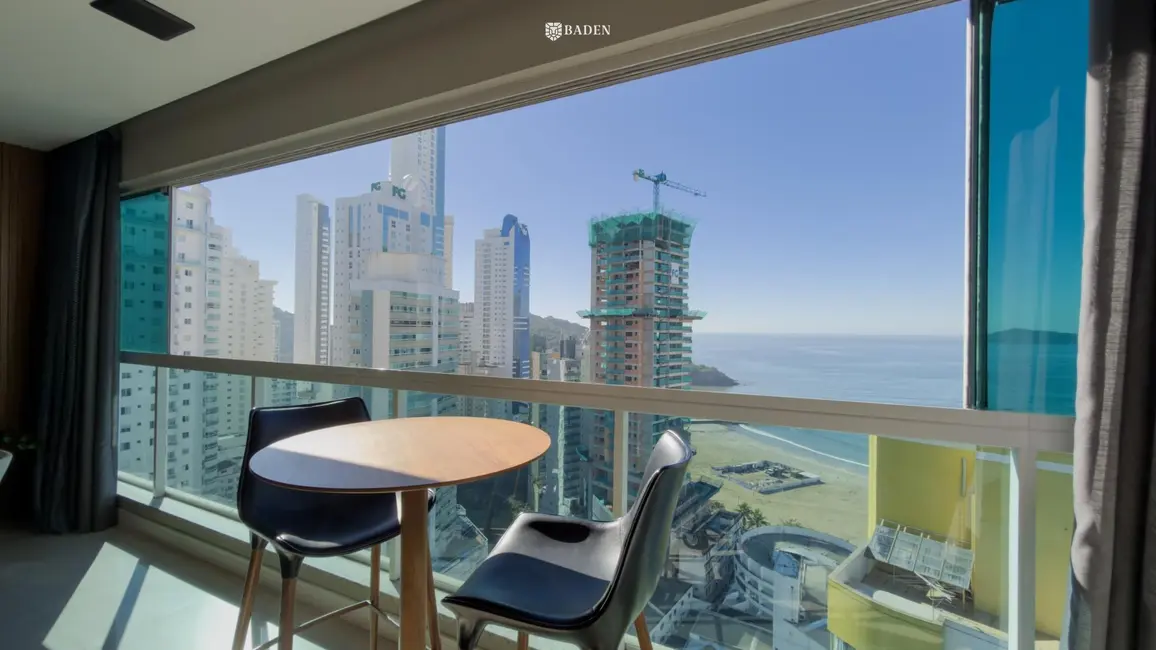 Apartamento com 4 quartos para alugar, 131m2 em Pioneiros, Balneario Camboriu - SC - imagem 8 Foto 8 de Apartamento com 4 quartos para alugar, 131m2 em Pioneiros, Balneario Camboriu - SC