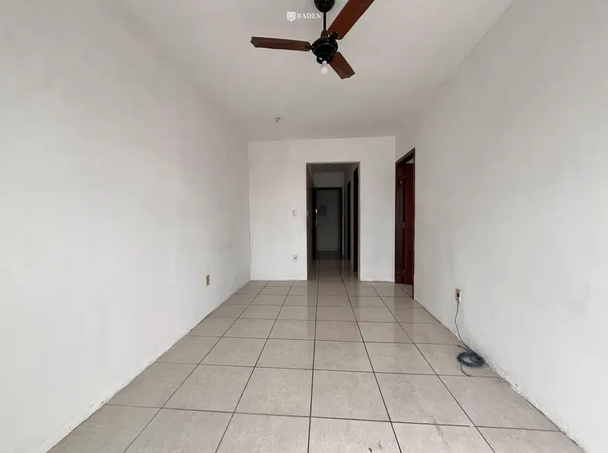 Foto 9 de Apartamento com 1 quarto à venda, 50m2 em Centro, Balneario Camboriu - SC